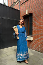 Anvelop Yaka Desenli Yazlık Viskon Elbise Mavi Desenli