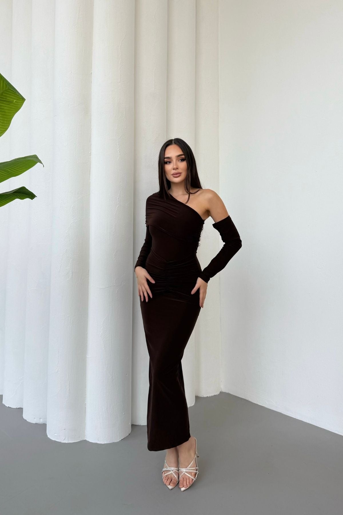 Kadın Drapeli Uzun Kollu Tek Omuz Detaylı Elbise