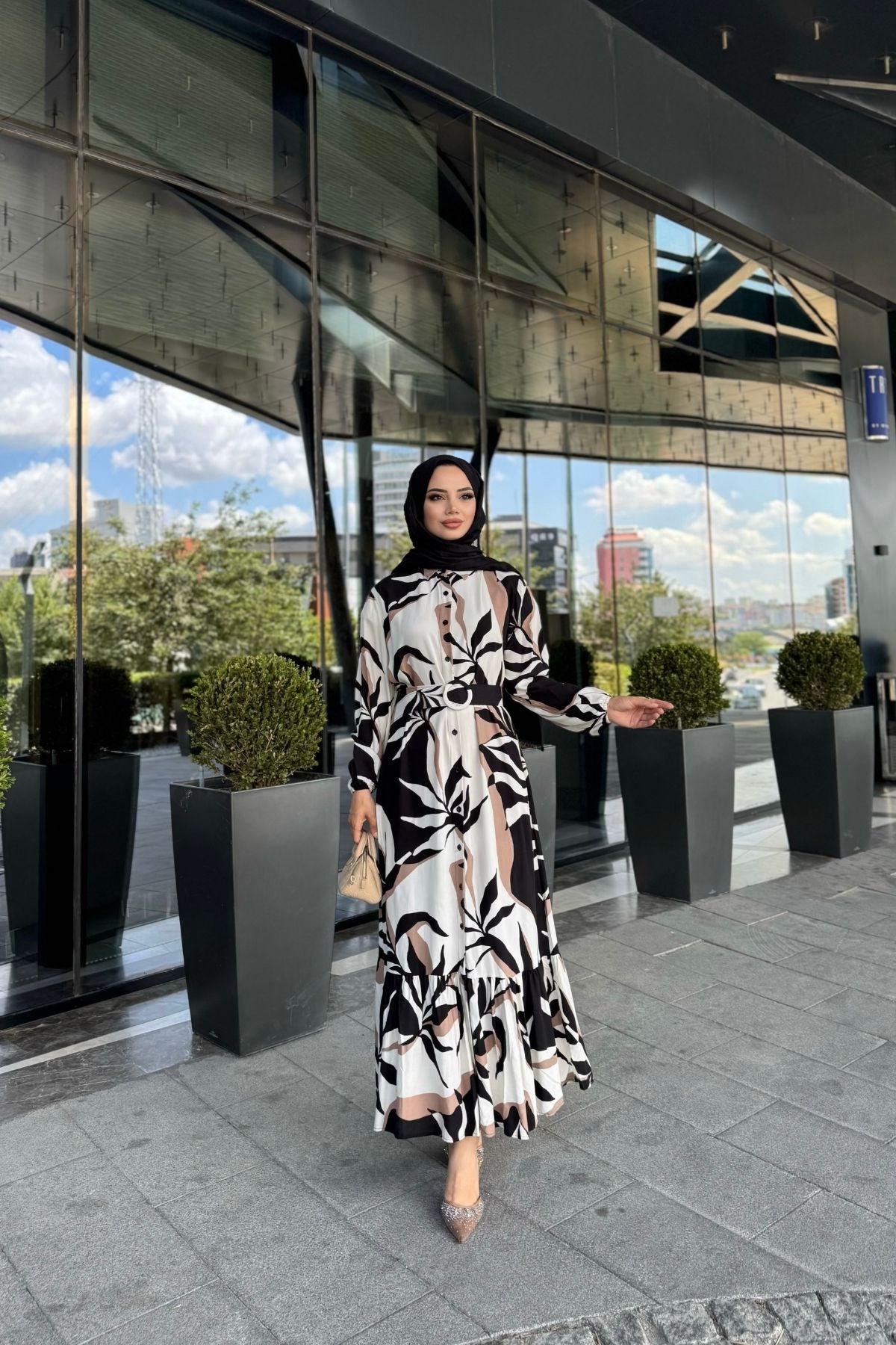 Kadın Siyah Kahve Desenli Uzun Kol, Kemerli, Uzun Viskon Gömlek Elbise