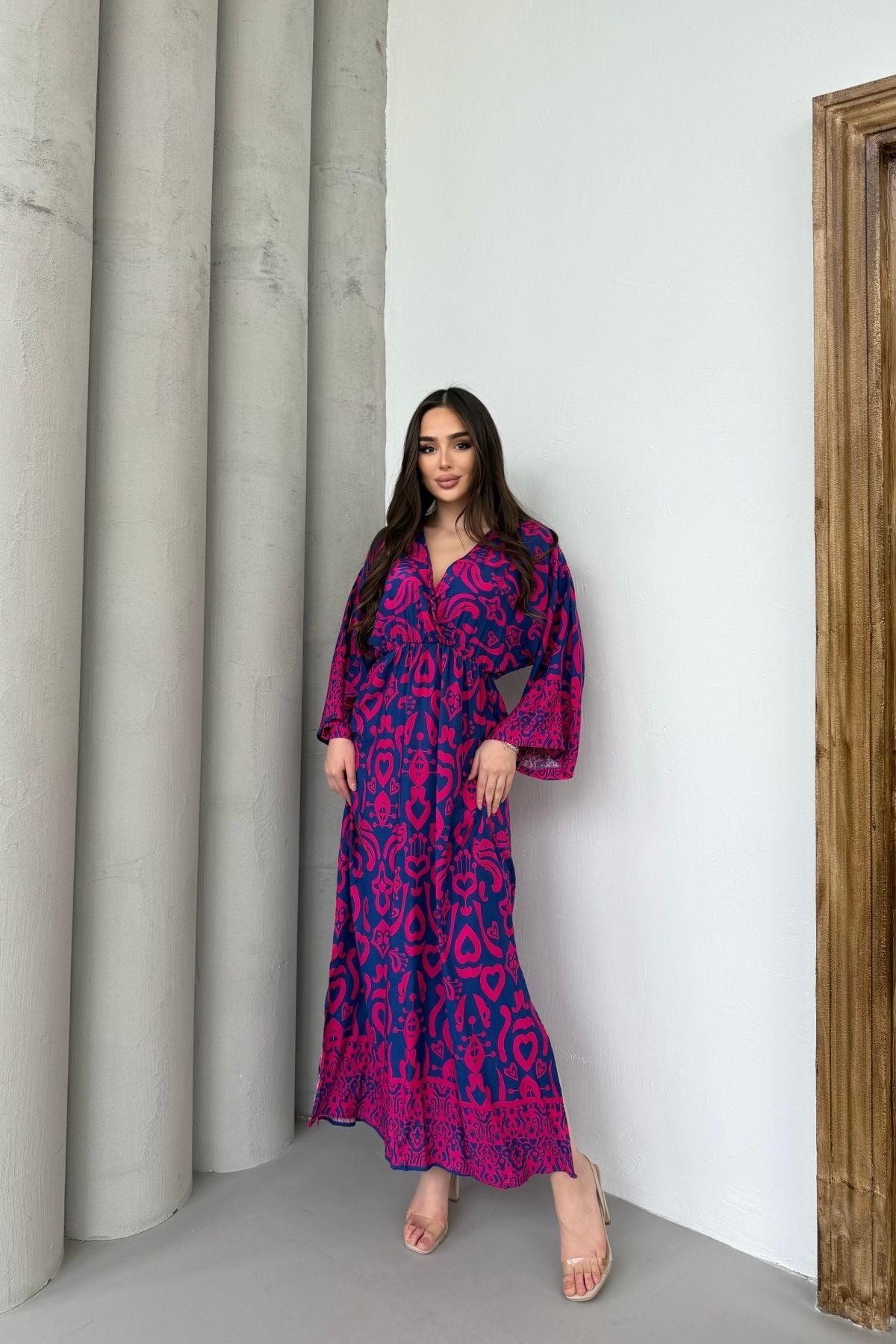 Kadın V Yaka Beli Lastikli Geniş Kollu Uzun Pamuk Viskon Elbise