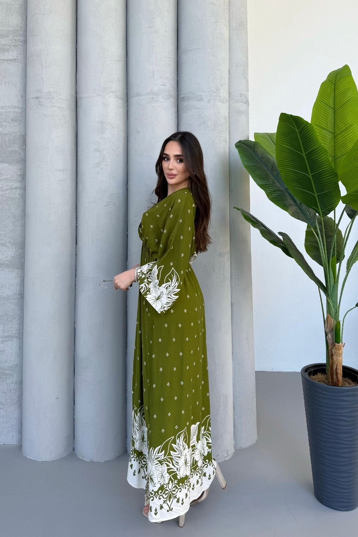 Uzun Kollu Etek Desenli Uzun Kadın Elbise